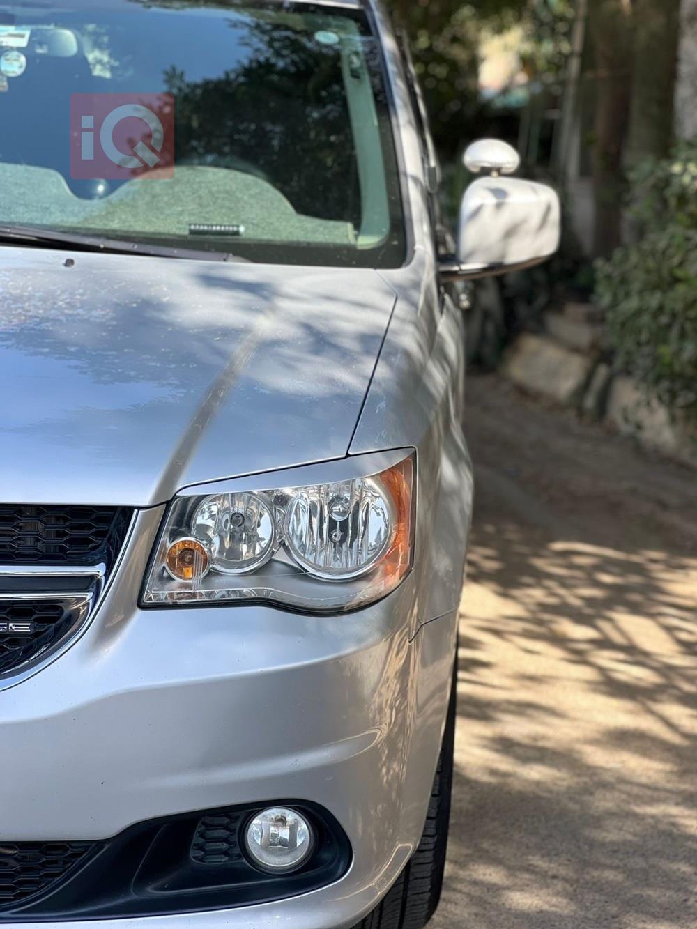 دودج جراند كارافان